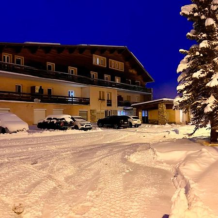 Vars, Appart Spacieux Renove 4 Couchages Dans Chalet 바르스 외부 사진