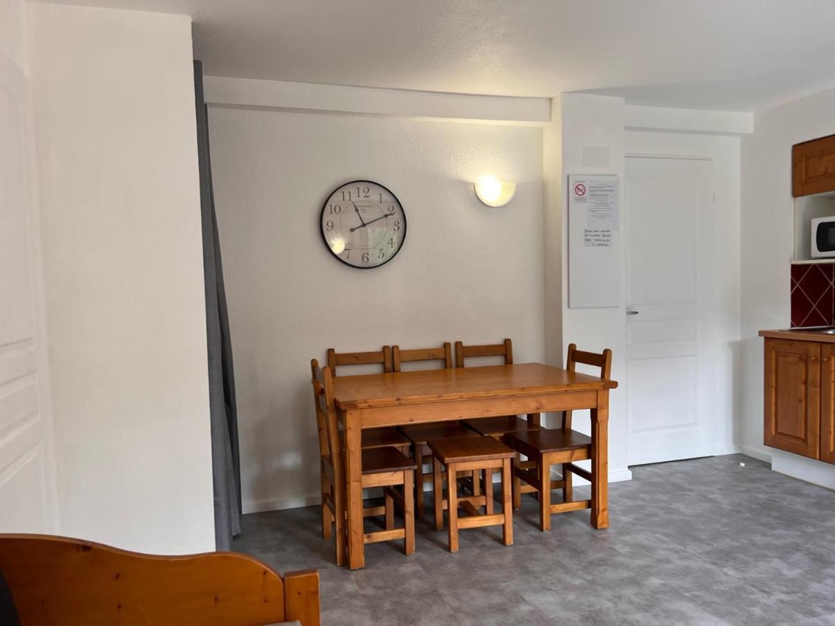 Vars, Appart Spacieux Renove 4 Couchages Dans Chalet 바르스 외부 사진